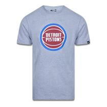 CAMISETA PLUS SIZE REGULAR MANGA CURTA DETROIT PISTONS LOGO MARINHO MESCLA CINZA New Era