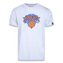 CAMISETA PLUS SIZE REGULAR MANGA CURTA NEW YORK KNICKS LOGO BRANCO PRETO New Era