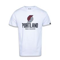 CAMISETA PLUS SIZE REGULAR MANGA CURTA PORTLAND TRAIL BLAZERS LOGO BRANCO PRETO New Era