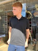 Camiseta Polo Básica Masculina Botões