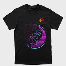 Camiseta preta Attack on Titan Titan fundo rosa Tamanho:PTecido:Drytec Camiseta preta Attack on Titan Titan fundo rosa Tamanho:PTecido:Drytec