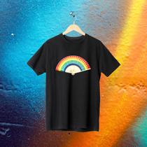 Camiseta Preta Leque - Bandeira Orgulho - LGBT