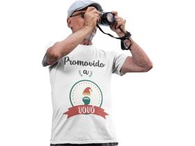 Camiseta Promovido a Vovô Supresa Chá Revelação Natal Branca
