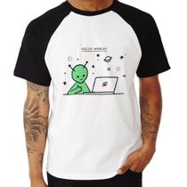 Camiseta Raglan Alien Hello World! - Foca na Moda