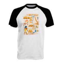 Camiseta Raglan Anubis Mapa do Egito Camiseta Raglan Anubis Mapa do Egito