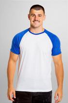 Camiseta Raglan Branca Anti Pilling com Manga Azul Royal - 100% Poliéster