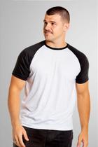Camiseta Raglan Branca Anti Pilling com Manga Preta - 100% Poliéster Camiseta Raglan Branca Anti Pilling com Manga Preta - 100% Poliéster