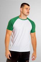 Camiseta Raglan Branca Anti Pilling com Manga Verde 100% Poliéster - Ideal para Conforto e Estilo