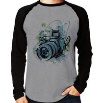 Camiseta Raglan Câmera Fotográfica Manga Longa - Foca na Moda Camiseta Raglan Câmera Fotográfica Manga Longa - Foca na Moda