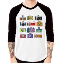 Camiseta Raglan Câmeras Retrô Manga 3/4 - Foca na Moda Camiseta Raglan Câmeras Retrô Manga 3/4 - Foca na Moda