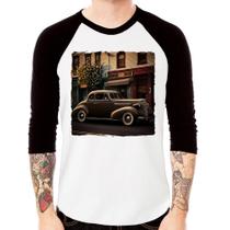 Camiseta Raglan Carro antigo na cidade Manga 3/4 - Foca na Moda Camiseta Raglan Carro antigo na cidade Manga 3/4 - Foca na Moda