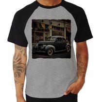 Camiseta Raglan Carro clássico na cidade - Foca na Moda