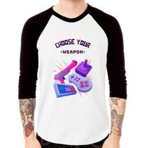 Camiseta Raglan Choose your weapon Manga 3/4 - Foca na Moda Camiseta Raglan Choose your weapon Manga 3/4 - Foca na Moda