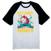 Camiseta Raglan Cute smart and litle bit dramatic unicornio