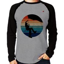 Camiseta Raglan Escalada Vintage Sunset Manga Longa - Foca na Moda Camiseta Raglan Escalada Vintage Sunset Manga Longa - Foca na Moda