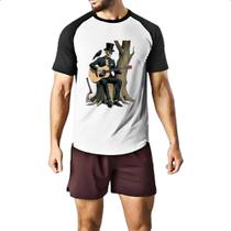 Camiseta Raglan Esqueleto tocando violao