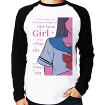 Camiseta Raglan Girl From Village To City Manga Longa - Foca na Moda