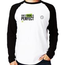 Camiseta Raglan God's timing is perfect Manga Longa - Foca na Moda