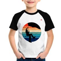 Camiseta Raglan Infantil Escalada Vintage Sunset - Foca na Moda