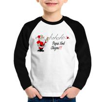 Camiseta Raglan Infantil Ho Ho Ho Papai Noel Chegou Manga Longa - Foca na Moda Camiseta Raglan Infantil Ho Ho Ho Papai Noel Chegou Manga Longa - Foca na Moda