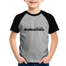 Camiseta Raglan Infantil namastreta - Foca na Moda