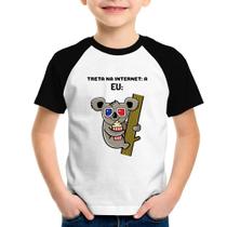 Camiseta Raglan Infantil Treta na internet: A - Foca na Moda