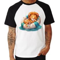 Camiseta Raglan Leãozinho Relaxando Na Piscina - Foca na Moda