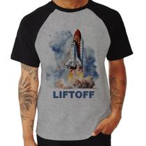 Camiseta Raglan Liftoff: Lançamento do Ônibus Espacial - Foca na Moda