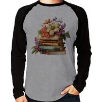 Camiseta Raglan Livros e Flores Vintage Manga Longa - Foca na Moda