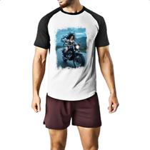 Camiseta Raglan Medusa andando de moto