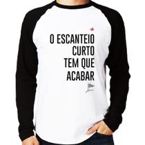 Camiseta Raglan O escanteio curto tem que acabar Manga Longa - Foca na Moda