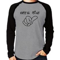 Camiseta Raglan She's Mine Manga Longa - Foca na Moda