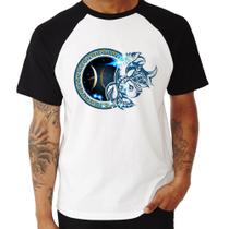 Camiseta Raglan Signo Peixes Astrologia - Foca na Moda Camiseta Raglan Signo Peixes Astrologia - Foca na Moda