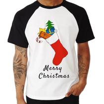 Camiseta Raglan Socket Merry Christmas - Foca na Moda Camiseta Raglan Socket Merry Christmas - Foca na Moda