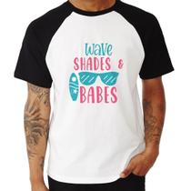 Camiseta Raglan Wave Shades e Babes - Foca na Moda Camiseta Raglan Wave Shades e Babes - Foca na Moda