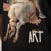 Camiseta Regular MCD Travis Bomb Pegasus