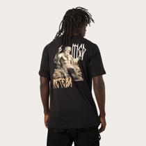 Camiseta Regular MCD Travis Bomb Receba