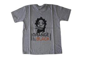 Camiseta Série Orange Is The New Black OITNB Crazy Eyes Blusa Adulto Unissex Fire2166 BM Camiseta Série Orange Is The New Black OITNB Crazy Eyes Blusa Adulto Unissex Fire2166 BM