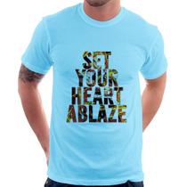 Camiseta Set your heart ablaze - Foca na Moda