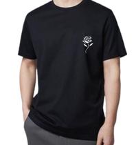 Camiseta Streetwear Masculina Logo Rosa Gráfico Básica
