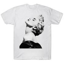 Camiseta T-Shirt Básica Retro 1994 Madonna