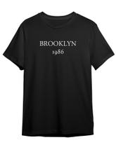 Camiseta T-Shirt Brooklyn 1986 - Todo mundo odeia o Chris (Unissex) 100% algodão