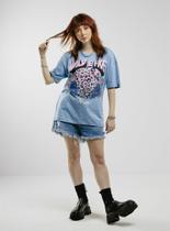 Camiseta t-shirt oversized feminina vintage oversized wild & free azul claro - jayjam rockwear Camiseta t-shirt oversized feminina vintage oversized wild & free azul claro - jayjam rockwear