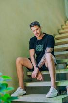 Camiseta t-shirt slim - green waves - preto Camiseta t-shirt slim - green waves - preto