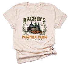 Camiseta Tasuxe Pumpkin Farm Magically Grown EST 1981 Beige1 Camiseta Tasuxe Pumpkin Farm Magically Grown EST 1981 Beige1
