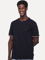 Camiseta Tommy Hilfiger Masculina Piquet Global Stripe Cuff Marinho Camiseta Tommy Hilfiger Masculina Piquet Global Stripe Cuff Marinho