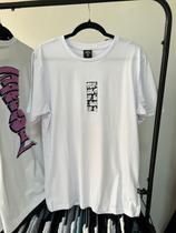 Camiseta TRIP SIDE Streetwear Diferenciado