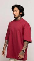 Camiseta Tubular Streetwear Vinho Lisa Sem Costura Lateral Oversized Fio 20 Tam GG