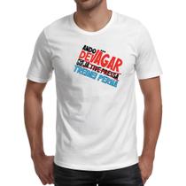 Camiseta Unissex Ando devagar treinei perna Camiseta Unissex Ando devagar treinei perna