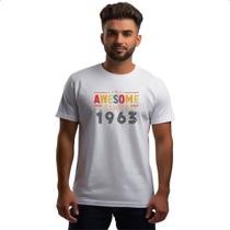 Camiseta Unissex Awesome since 1963